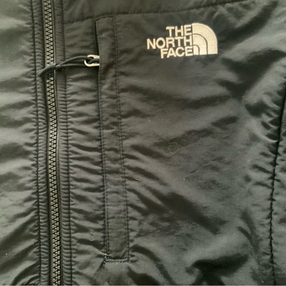 The North Face Black Full-Zip Jacket - Picture 5 of 6